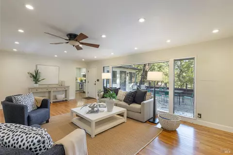 Living - 525 Keyes Ave, Angwin, CA 94508 photo 1 of 5