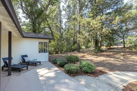 Exterior - 525 Keyes Ave, Angwin, CA 94508 photo 9 of 22