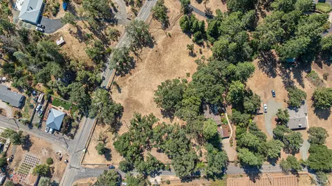 View/Area - 525 Keyes Ave, Angwin, CA 94508 photo 2 of 6