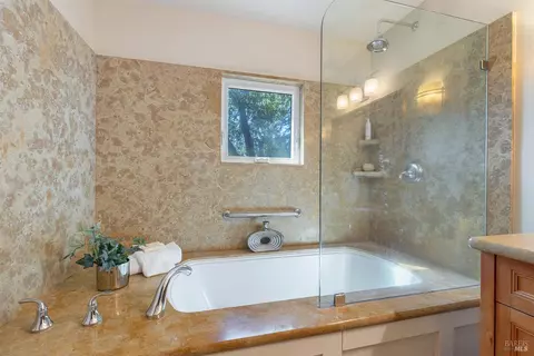 Bath - 525 Keyes Ave, Angwin, CA 94508 photo 1 of 4
