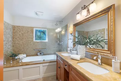Bath - 525 Keyes Ave, Angwin, CA 94508 photo 2 of 4