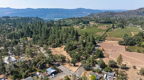 View/Area - 525 Keyes Ave, Angwin, CA 94508 photo 4 of 6