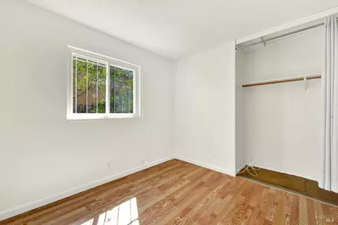 Bedroom - 224 De Paul Dr, Vallejo, CA 94589 photo 5 of 7