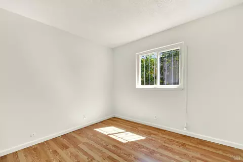 Bedroom - 224 De Paul Dr, Vallejo, CA 94589 photo 3 of 7