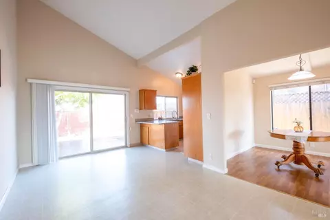 Living - 1634 Severus Dr, Vallejo, CA 94589 photo 6 of 6