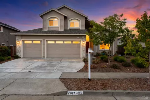 2017 Shelbourne Way, Santa Rosa, CA 95403
