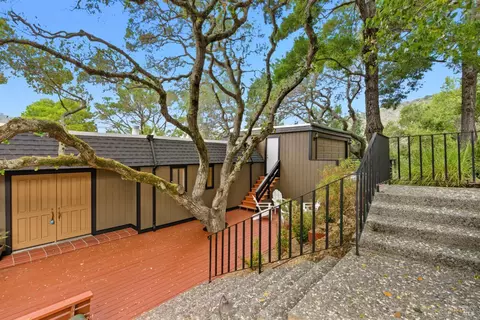 171 Dominican Dr, San Rafael, CA 94901
