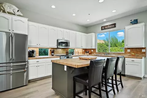 462 Riesling St, Cloverdale, CA 95425 photo 8
