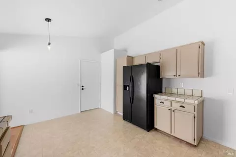 Other - 572 Eldridge Ave, Vacaville, CA 95688 photo 2 of 5