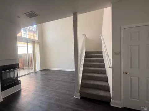 40 Manchester Ln W, Fairfield, CA 94533 photo 10