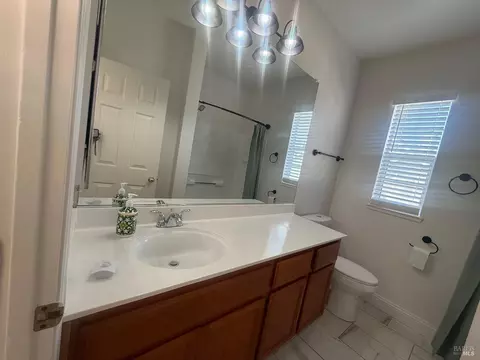 40 Manchester Ln W, Fairfield, CA 94533 photo 16
