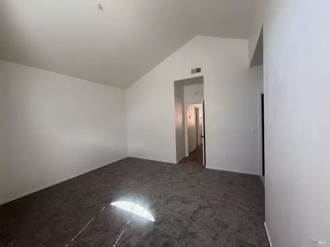 40 Manchester Ln W, Fairfield, CA 94533 photo 14