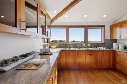 141 Condor Ct, Bodega Bay, CA 94923 photo 7