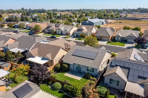 View/Area - 3091 Red Maple Ct, Vacaville, CA 95687 photo 10 of 10