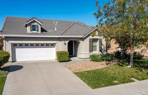 Exterior - 3091 Red Maple Ct, Vacaville, CA 95687 photo 2 of 11