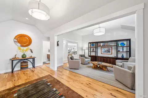 1554 Centennial Cir, Calistoga, CA 94515
