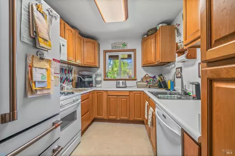 3901 Canyon Rd, Willits, CA 95490 photo 5