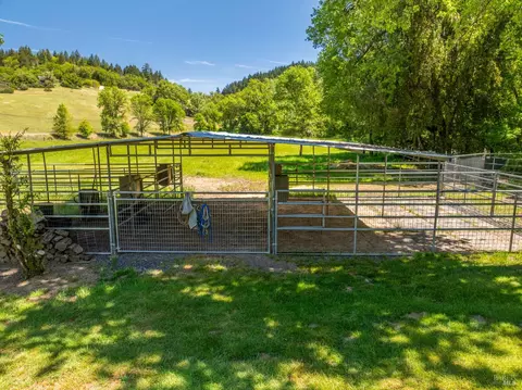 3901 Canyon Rd, Willits, CA 95490 photo 22