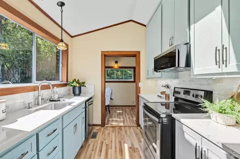 110 Alta Ave, Lagunitas, CA 94938 photo 9