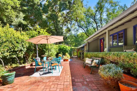 Exterior - 100 Vaca Creek Way, Martinez, CA 94553 photo 3 of 18