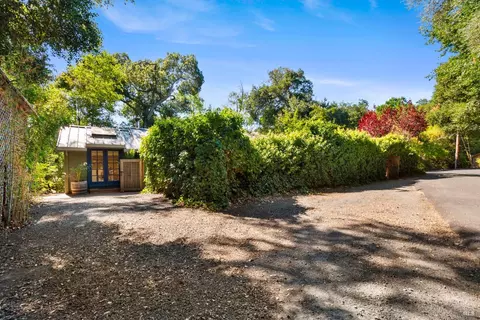 Exterior - 100 Vaca Creek Way, Martinez, CA 94553 photo 16 of 18