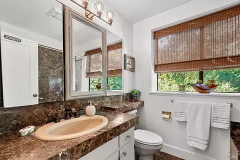 Bath - 100 Vaca Creek Way, Martinez, CA 94553 photo 1 of 2