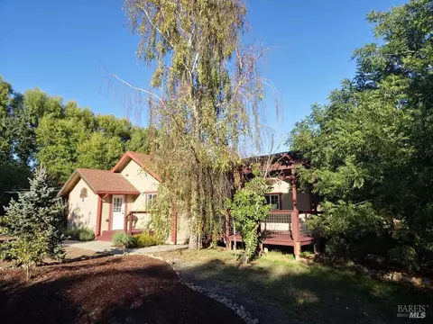 Exterior - 6060 Oak Ave, Cotati, CA 94931 photo 6 of 13