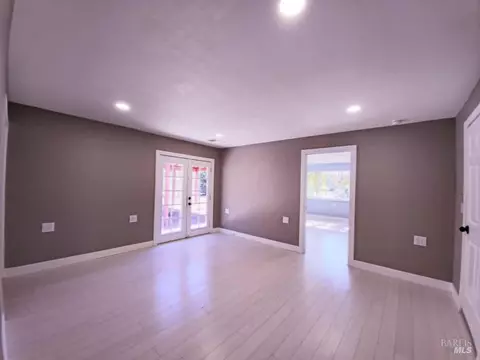 Living - 6060 Oak Ave, Cotati, CA 94931 photo 4 of 4