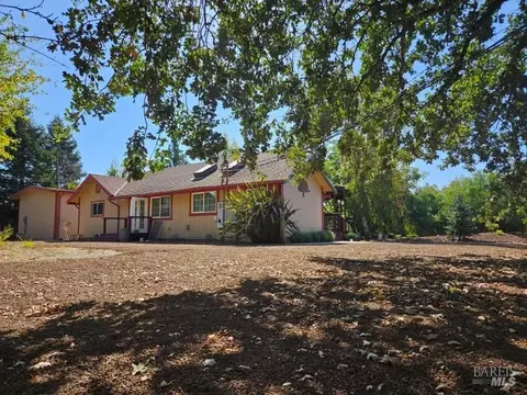 Exterior - 6060 Oak Ave, Cotati, CA 94931 photo 3 of 13