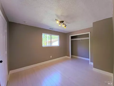 Bedroom - 6060 Oak Ave, Cotati, CA 94931 photo 2 of 2