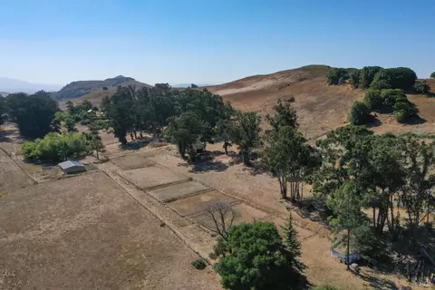 1 St Johns Mine Rd, Vallejo, CA 94591