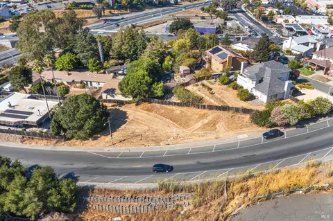 621 Admiral Callaghan Ln, Vallejo, CA 94591 photo 3