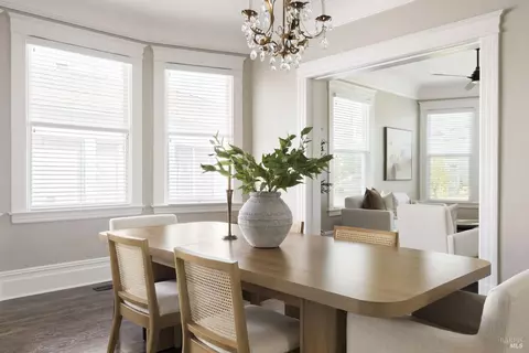 Dining - 744 B St, Petaluma, CA 94952 photo 4 of 4