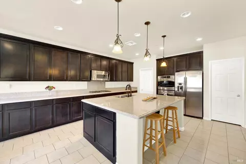 5277 Shumway Pl, Fairfield, CA 94533
