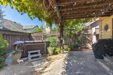 105 Cooper St, Sonoma, CA 95476 photo 40