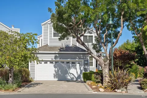15 Crystal Creek Ct, Larkspur, CA 94939