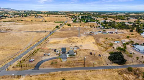 View/Area - 4203 Independence Ln, Vacaville, CA 95688 photo 2 of 8