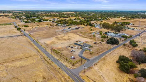 View/Area - 4203 Independence Ln, Vacaville, CA 95688 photo 3 of 8
