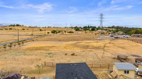 View/Area - 4203 Independence Ln, Vacaville, CA 95688 photo 1 of 8