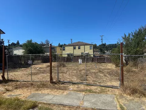 25 Missouri St, Vallejo, CA 94590