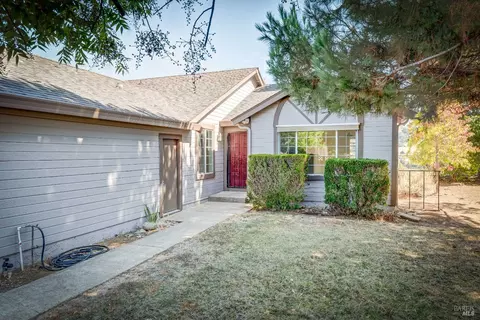 Exterior - 200 Fieldstone Ct, Vallejo, CA 94589 photo 3 of 7