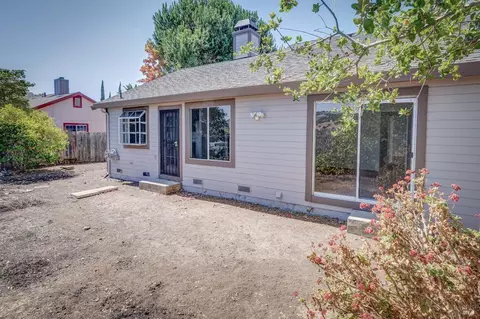 Exterior - 200 Fieldstone Ct, Vallejo, CA 94589 photo 4 of 7