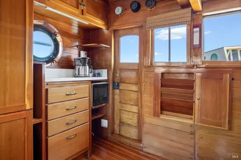 13 S 40 Dock, Sausalito, CA 94965 photo 25