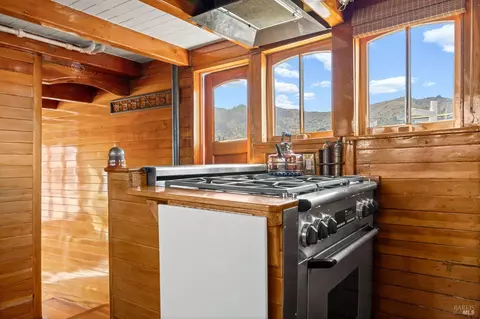 13 S 40 Dock, Sausalito, CA 94965 photo 27