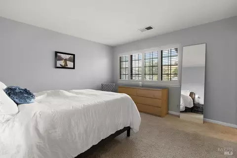 Bedroom - 1764 Devonshire Dr, Benicia, CA 94510 photo 1 of 5