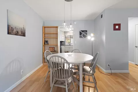 Dining - 1764 Devonshire Dr, Benicia, CA 94510 photo 2 of 2