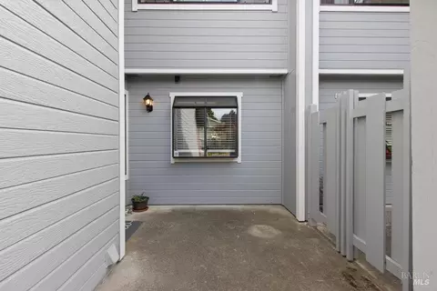 Exterior - 1764 Devonshire Dr, Benicia, CA 94510 photo 3 of 10
