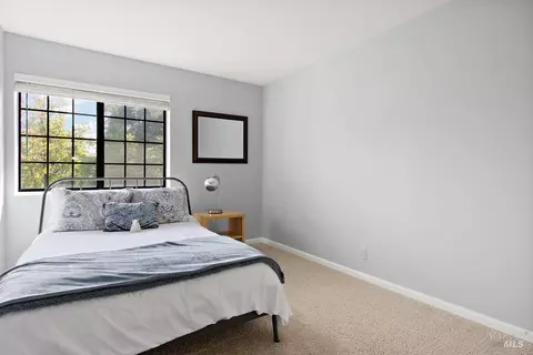 Bedroom - 1764 Devonshire Dr, Benicia, CA 94510 photo 4 of 5