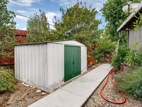 Exterior - 220 Mendelssohn Ct, Cotati, CA 94931 photo 16 of 21