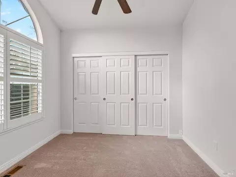 Bedroom - 220 Mendelssohn Ct, Cotati, CA 94931 photo 5 of 11